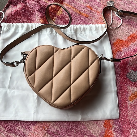 Coach blush pink Heart Crossbody Bag With Quilting - Picture 4 of 9